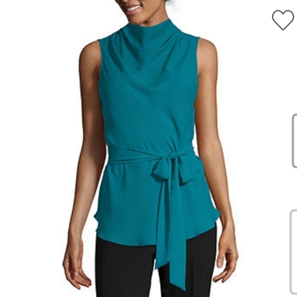 Worthington Sleeveless High Neck Top
